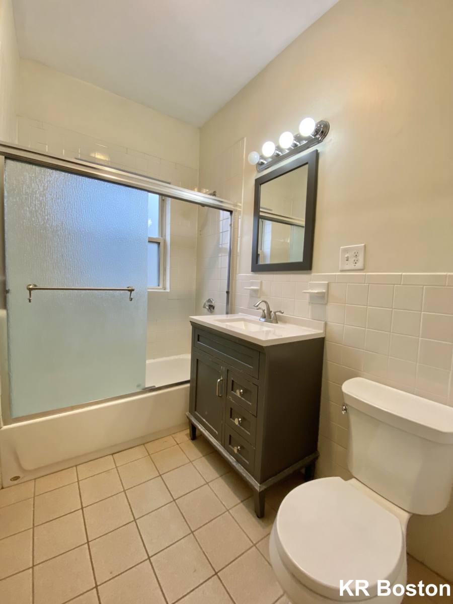 Apartment for rent at 163 Summer #22, Somerville, MA 02143