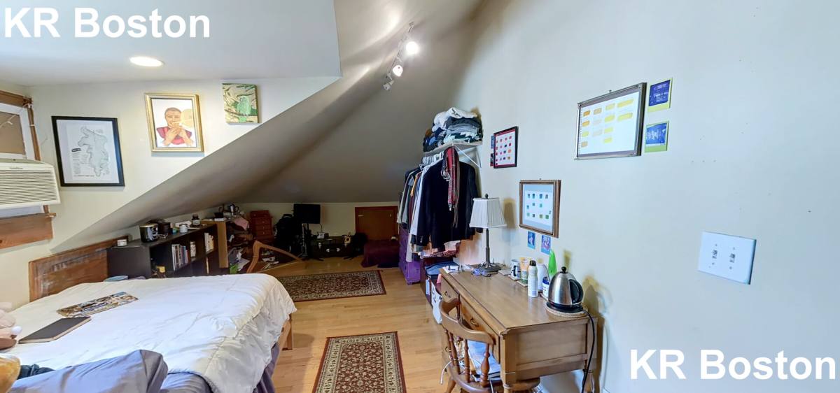 Apartment for rent at 131 Brook St #3, Brookline, MA 02446