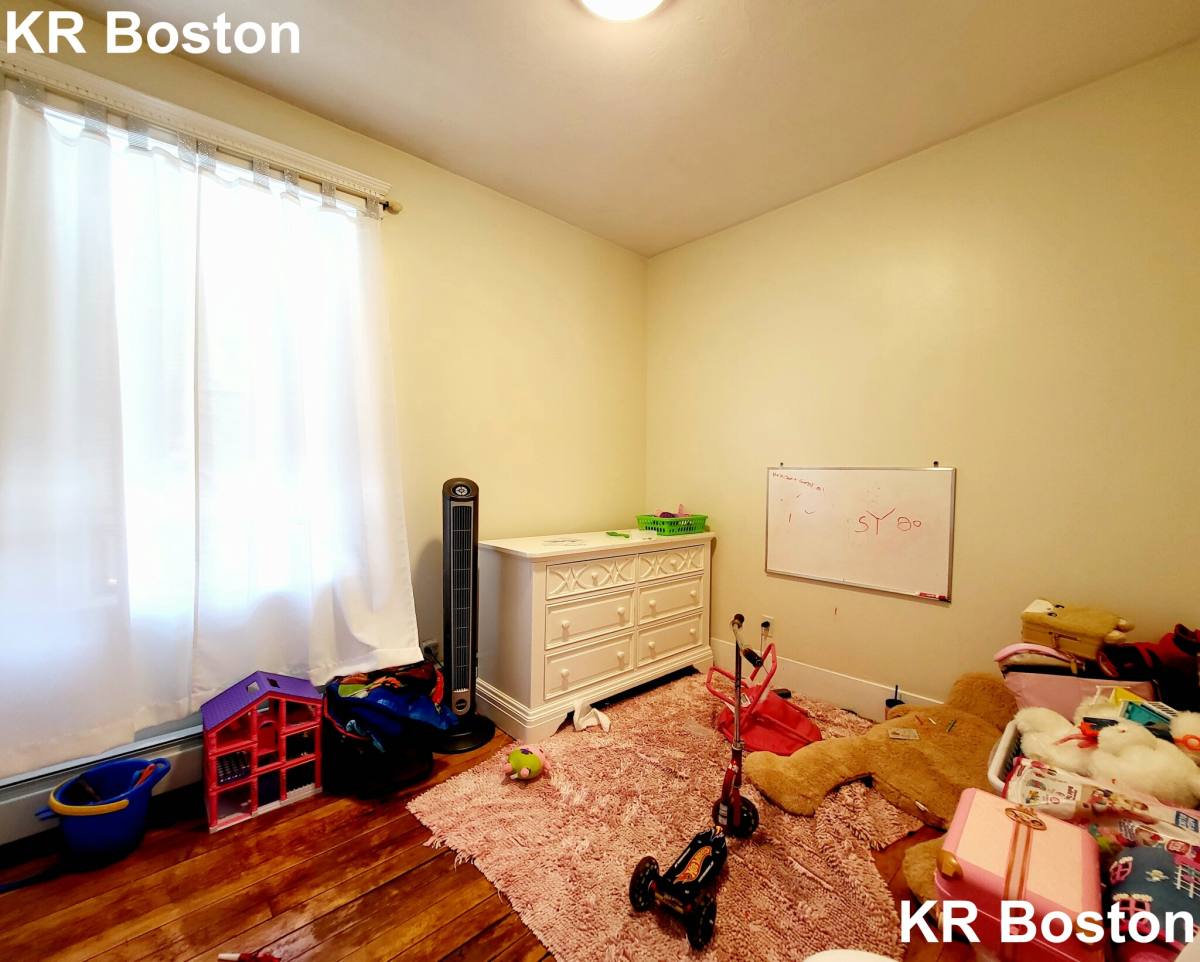 Apartment for rent at 1426 Commonwealth Ave #6, Allston, MA 02134