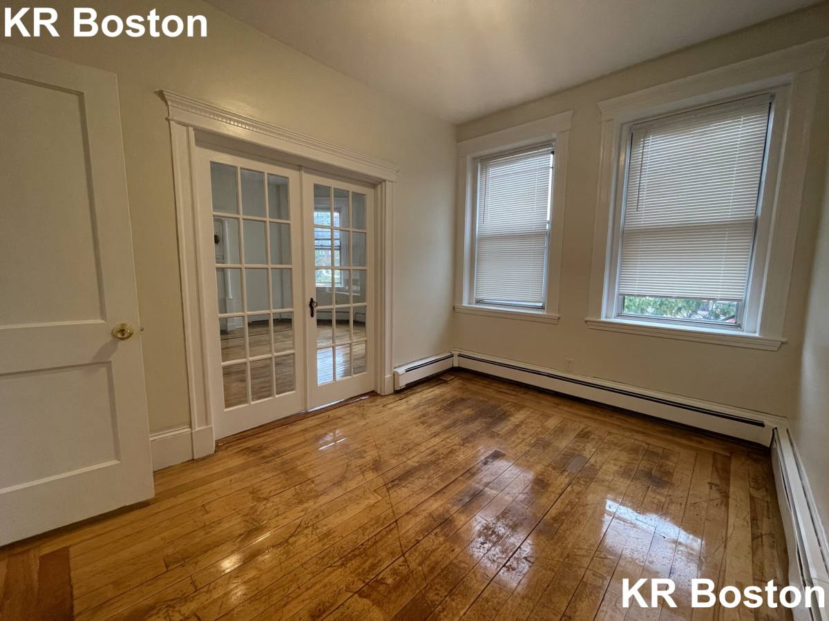 Apartment for rent at 1426 Commonwealth Ave #6, Allston, MA 02134