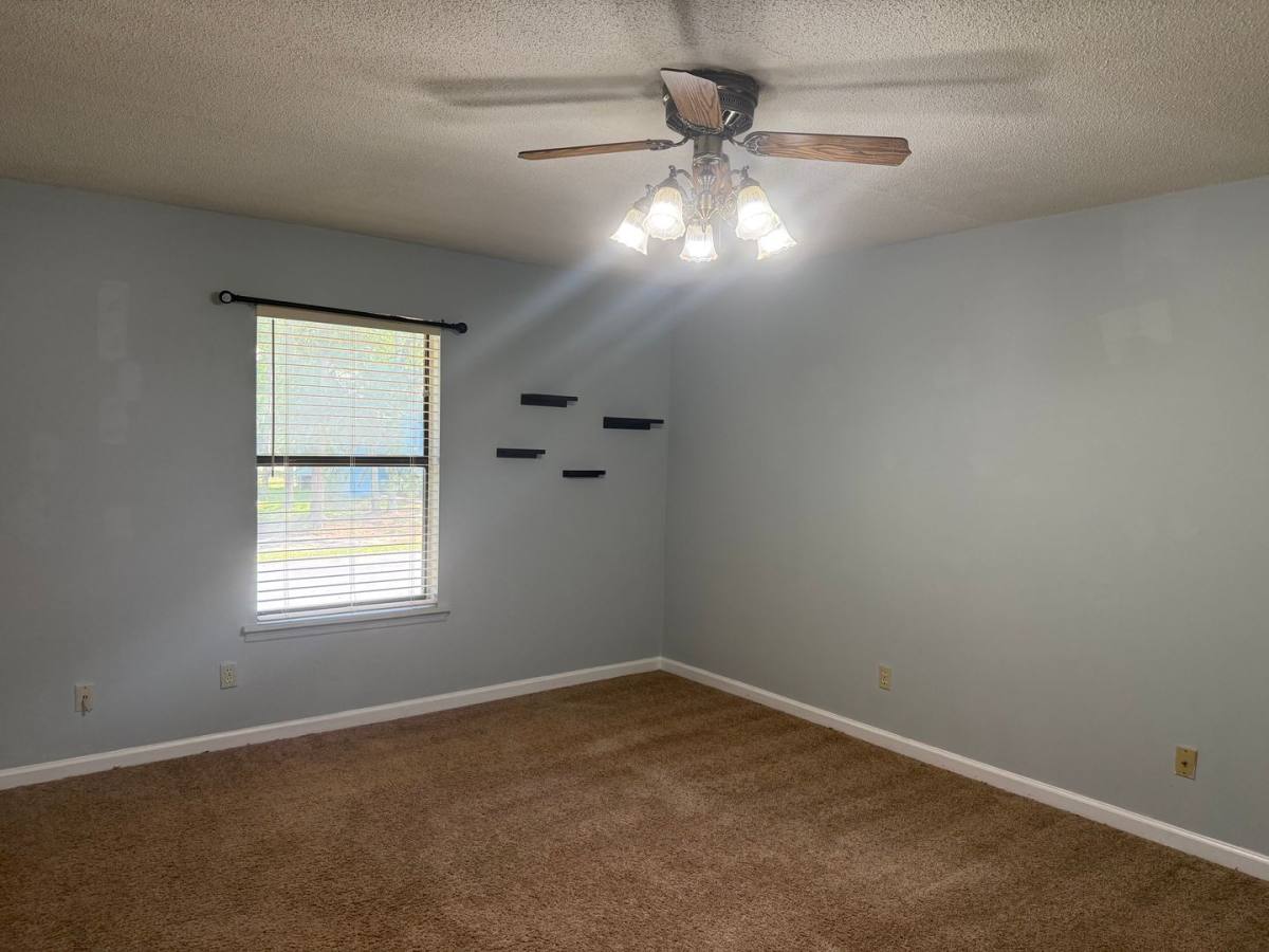 Apartment for rent at 1905 Elkhorn Lane, Albany, GA 31707