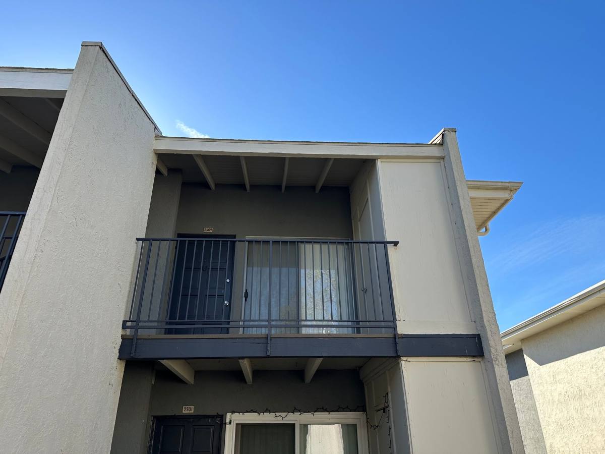 Apartment for rent at 12350 Del Amo Blvd #2509, Lakewood, CA 90715