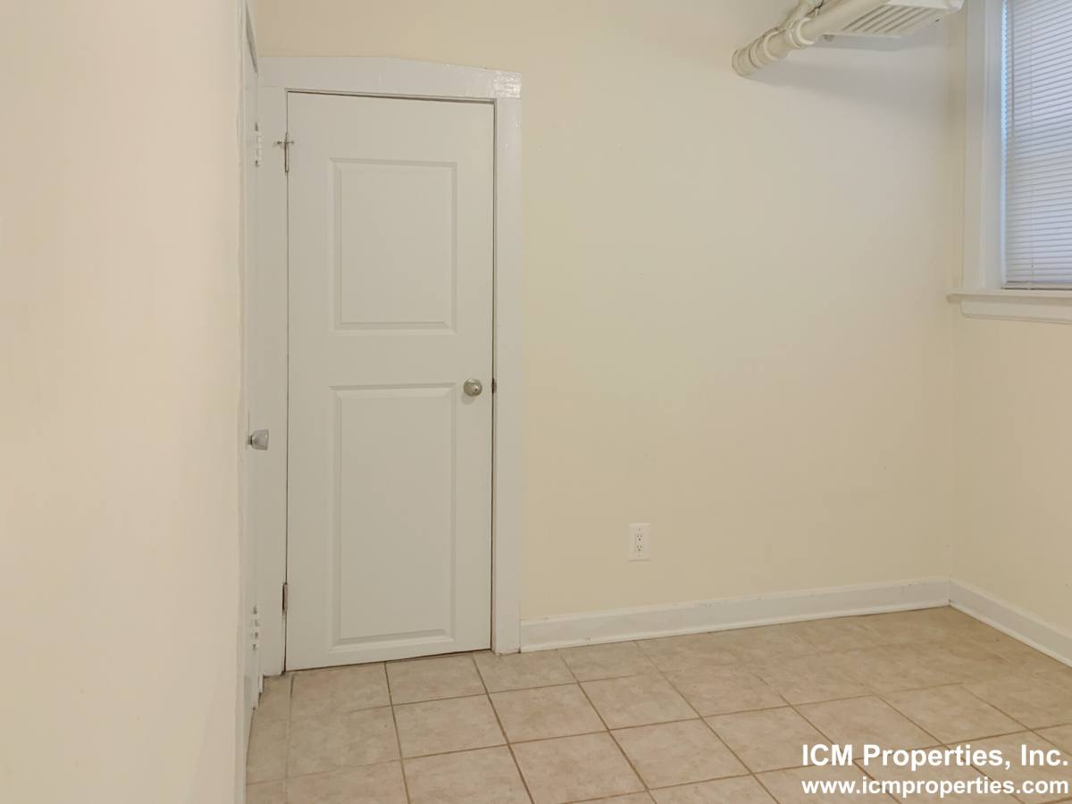 Apartment for rent at 4951 N Oakley Ave #G, Chicago, IL 60625