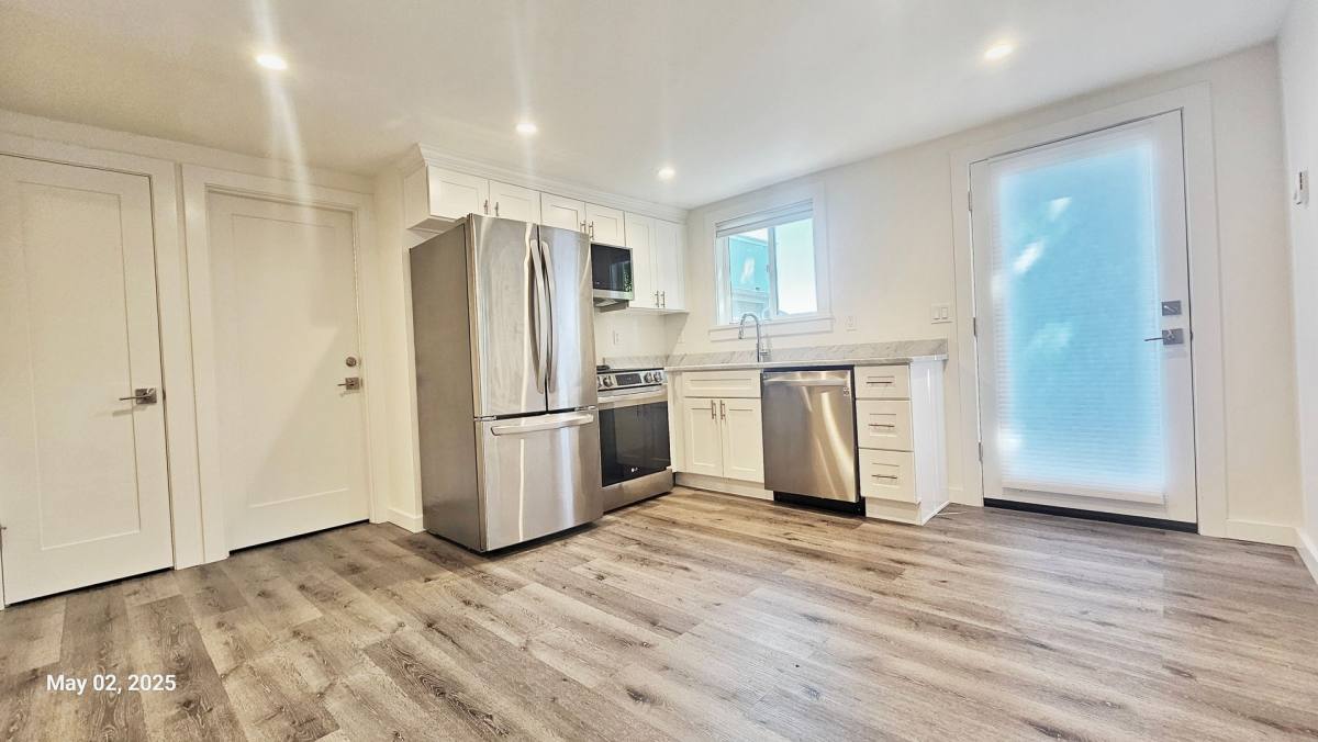 Apartment for rent at 7354 34th Ave NE, Seattle, WA 98115