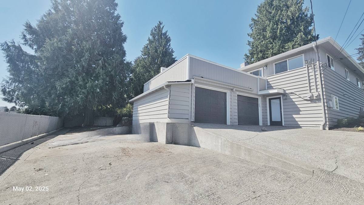Apartment for rent at 7354 34th Ave NE, Seattle, WA 98115