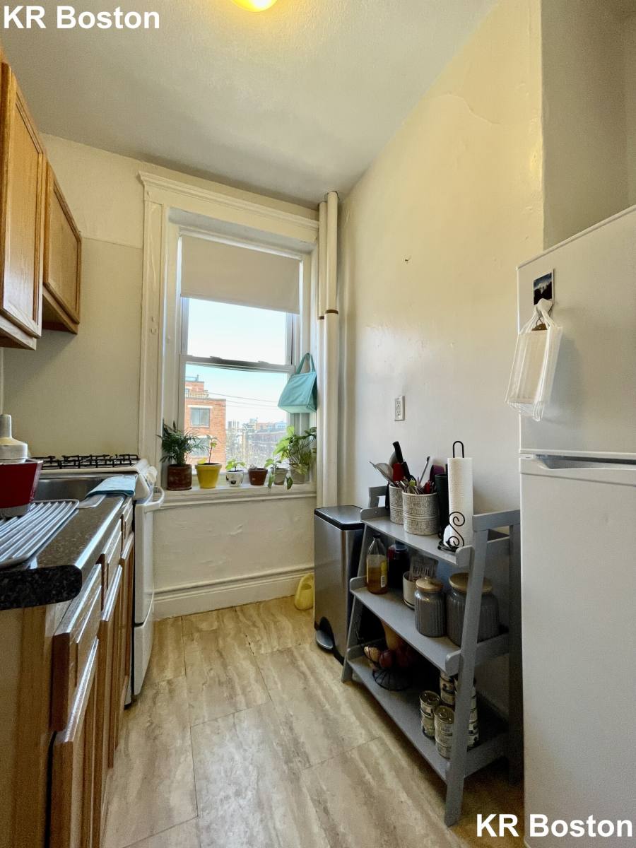 Apartment for rent at 99 Brainerd Rd #9, Allston, MA 02134