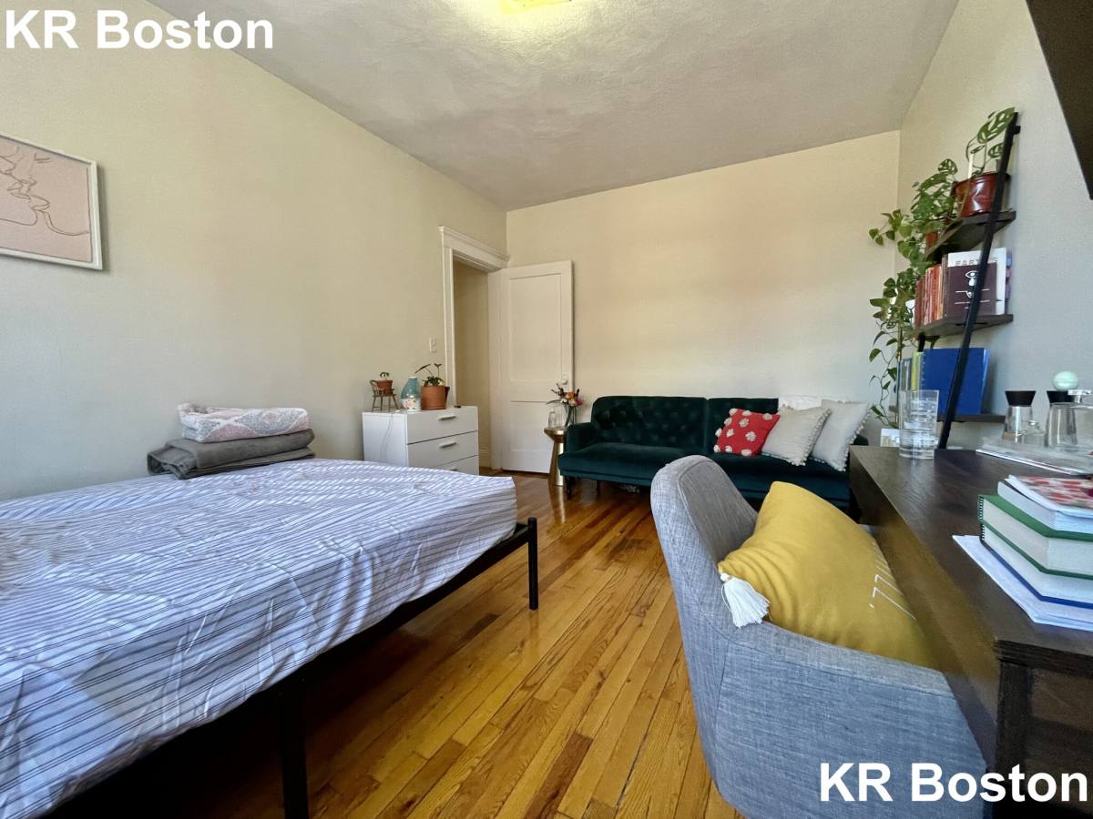 Apartment for rent at 99 Brainerd Rd #9, Allston, MA 02134