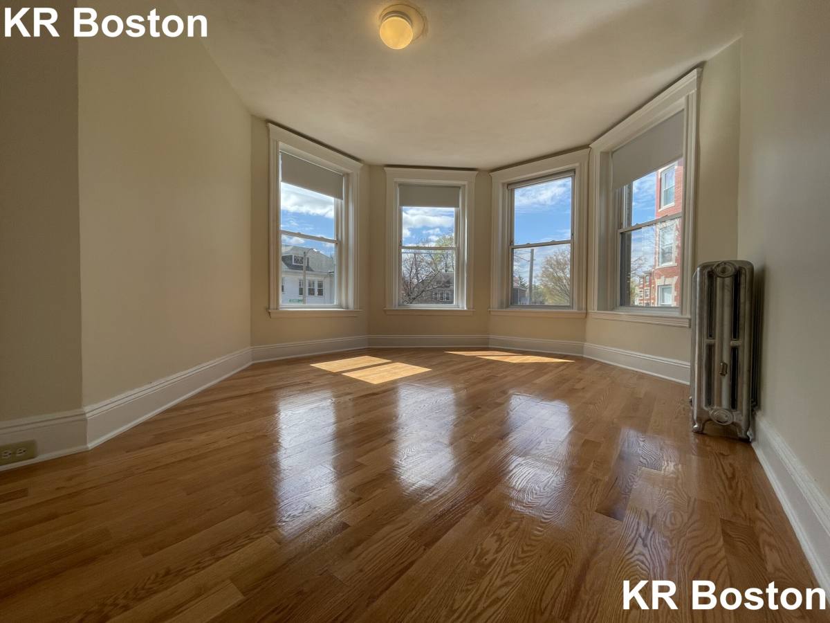 Apartment for rent at 7 Mount Hood Rd #1, Brighton, MA 02135