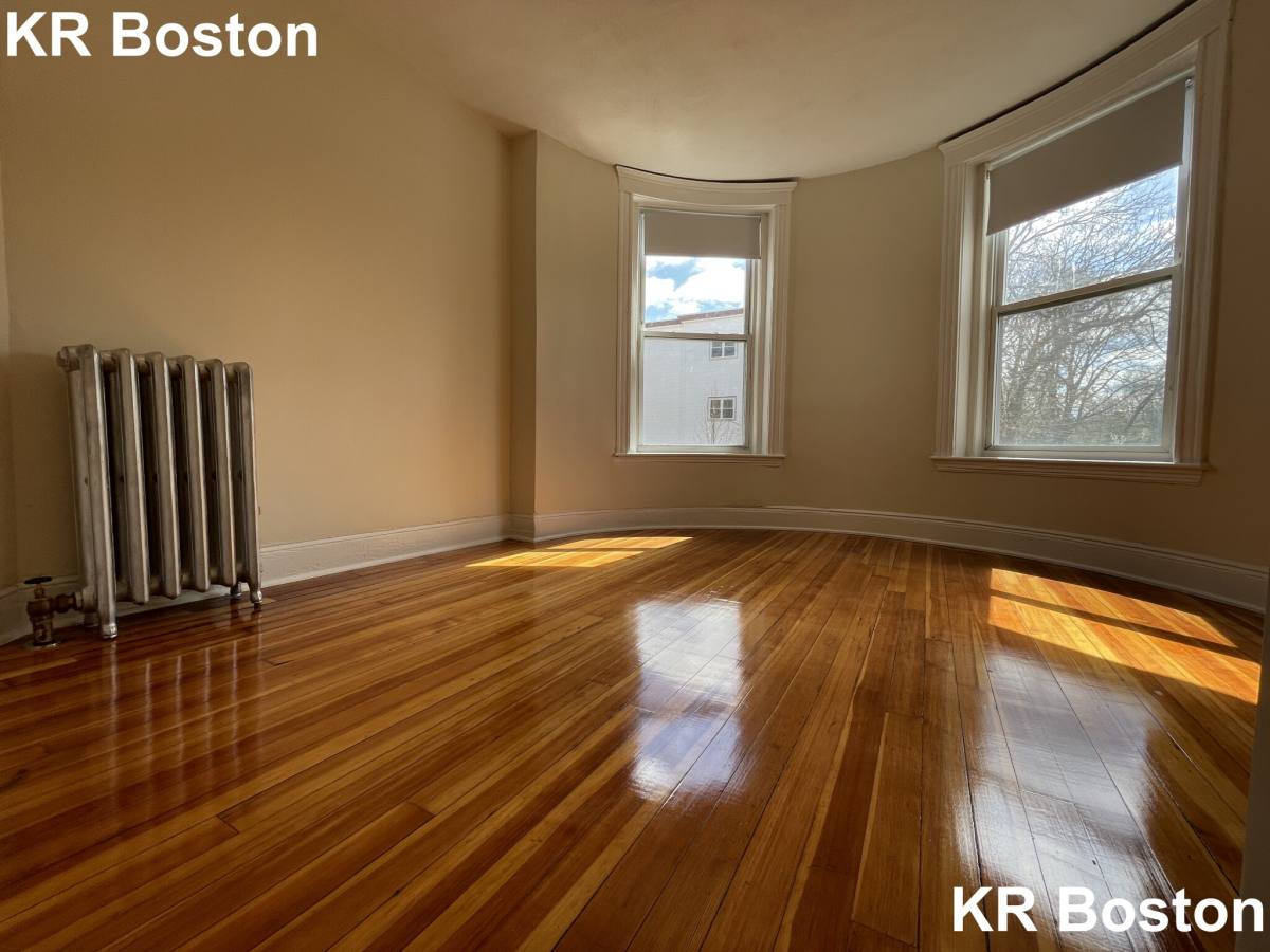 Apartment for rent at 7 Mount Hood Rd #1, Brighton, MA 02135