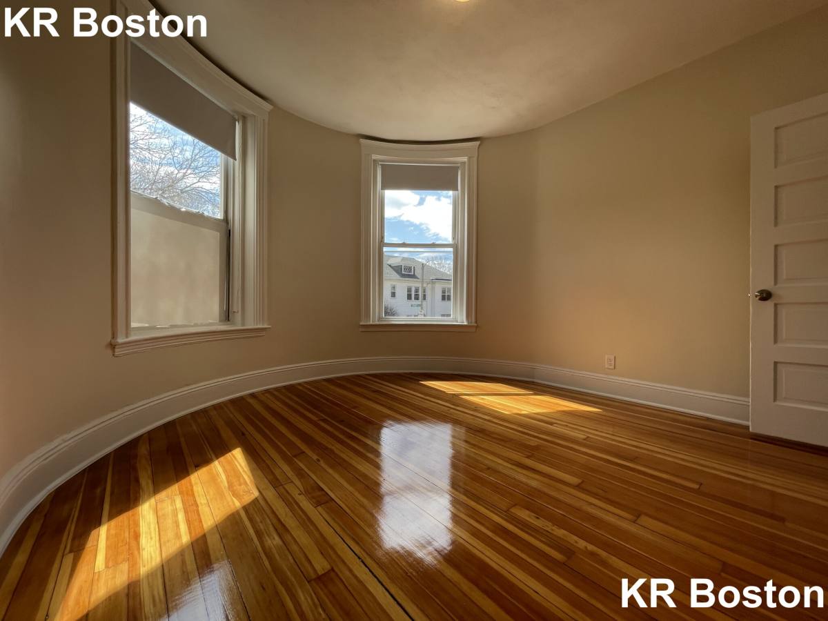 Apartment for rent at 7 Mount Hood Rd #1, Brighton, MA 02135