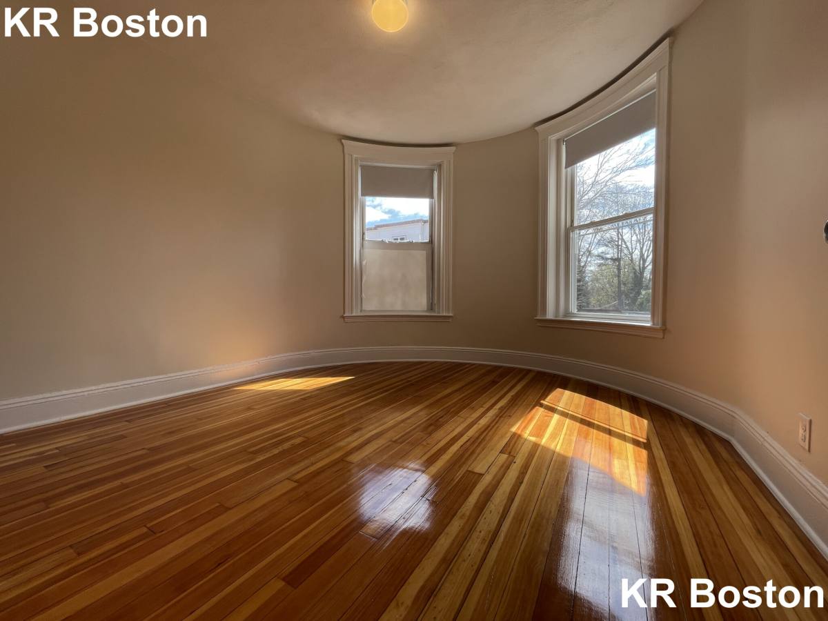 Apartment for rent at 7 Mount Hood Rd #1, Brighton, MA 02135