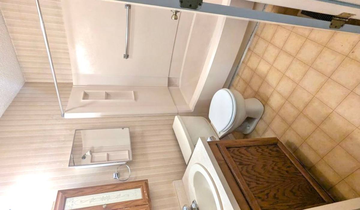Apartment for rent at 1701 E 24th Ave, Hutchinson, KS 67502