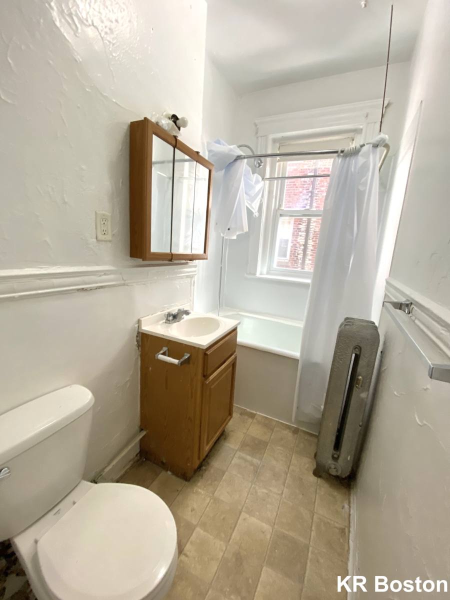 Apartment for rent at 5 Walbridge St #10, Allston, MA 02134