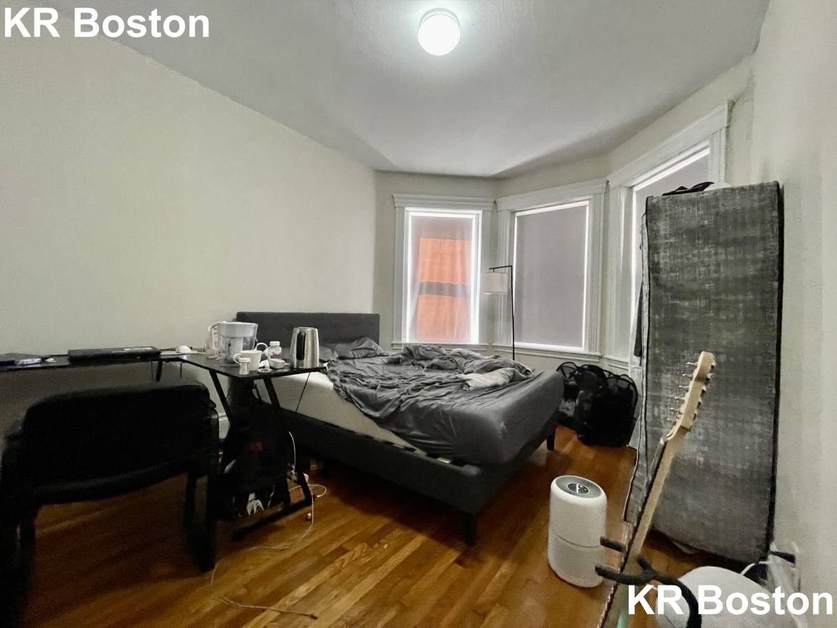 Apartment for rent at 5 Walbridge St #10, Allston, MA 02134