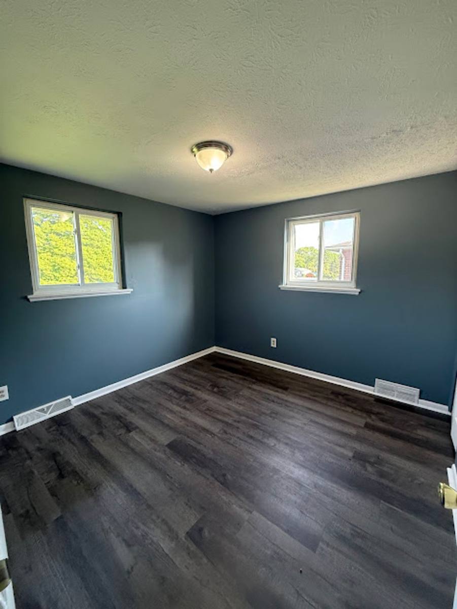Townhouse for rent at 3009 Coventry Blvd, Canton, OH 44705