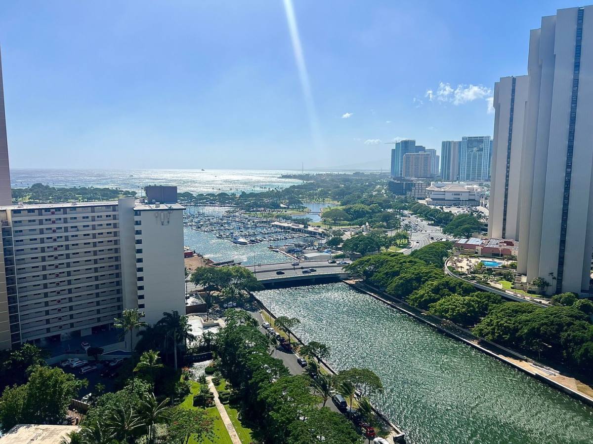 House for rent at 1551 Ala Wai Blvd, Honolulu, HI 96815