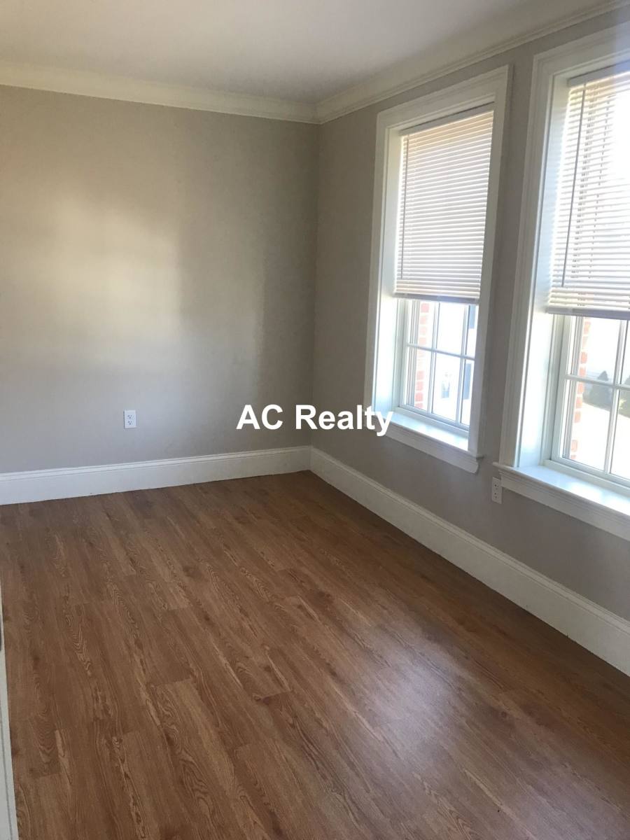 Apartment for rent at 286 Main St #209, Woburn, MA 01801