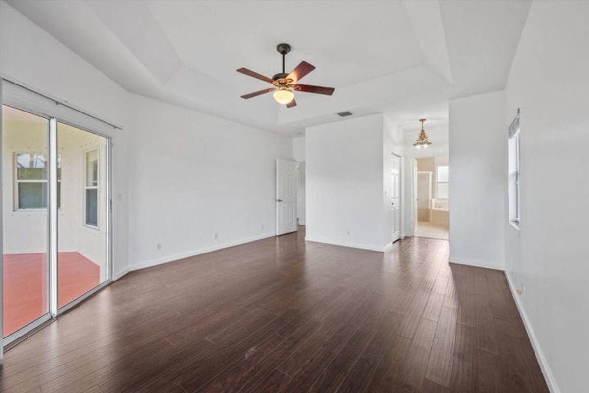 House for rent at 106 Fernwood Crescent, West Palm Beach, FL 33411