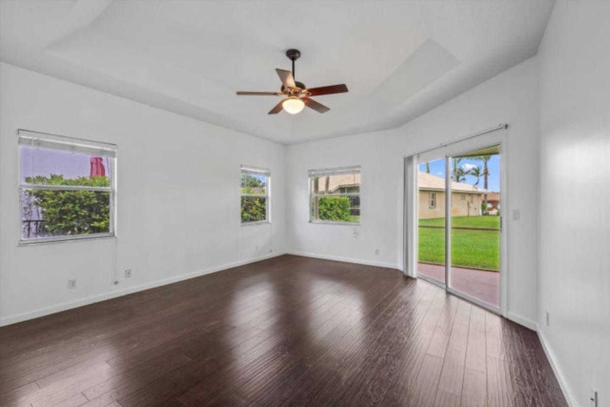 House for rent at 106 Fernwood Crescent, West Palm Beach, FL 33411