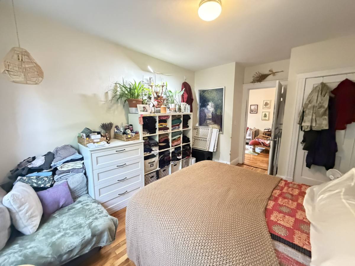 Apartment for rent at 1626 Commonwealth Ave #17, Brighton, MA 02135