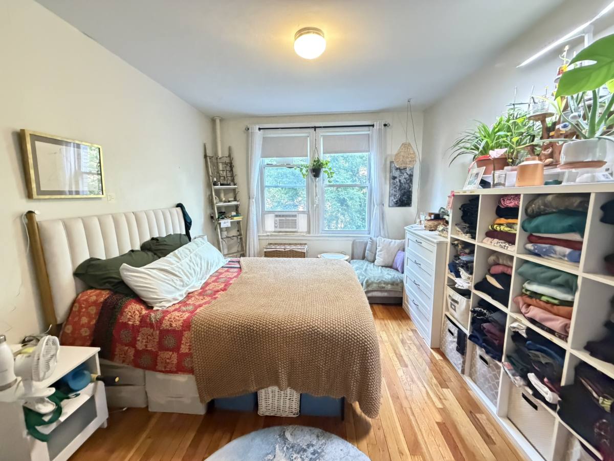 Apartment for rent at 1626 Commonwealth Ave #17, Brighton, MA 02135