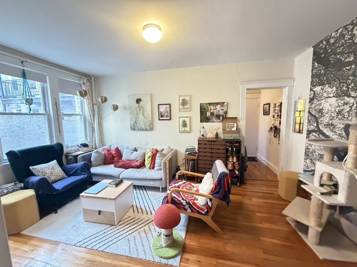 Apartment for rent at 1626 Commonwealth Ave #17, Brighton, MA 02135