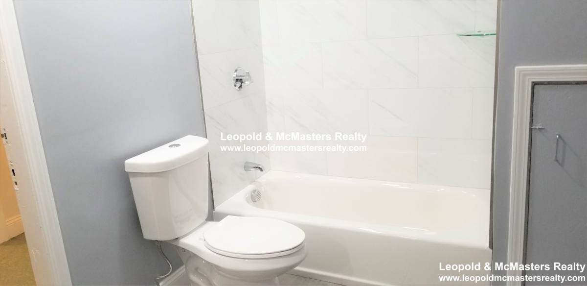 Apartment for rent at 32 Salem St #3, Salem, MA 01970