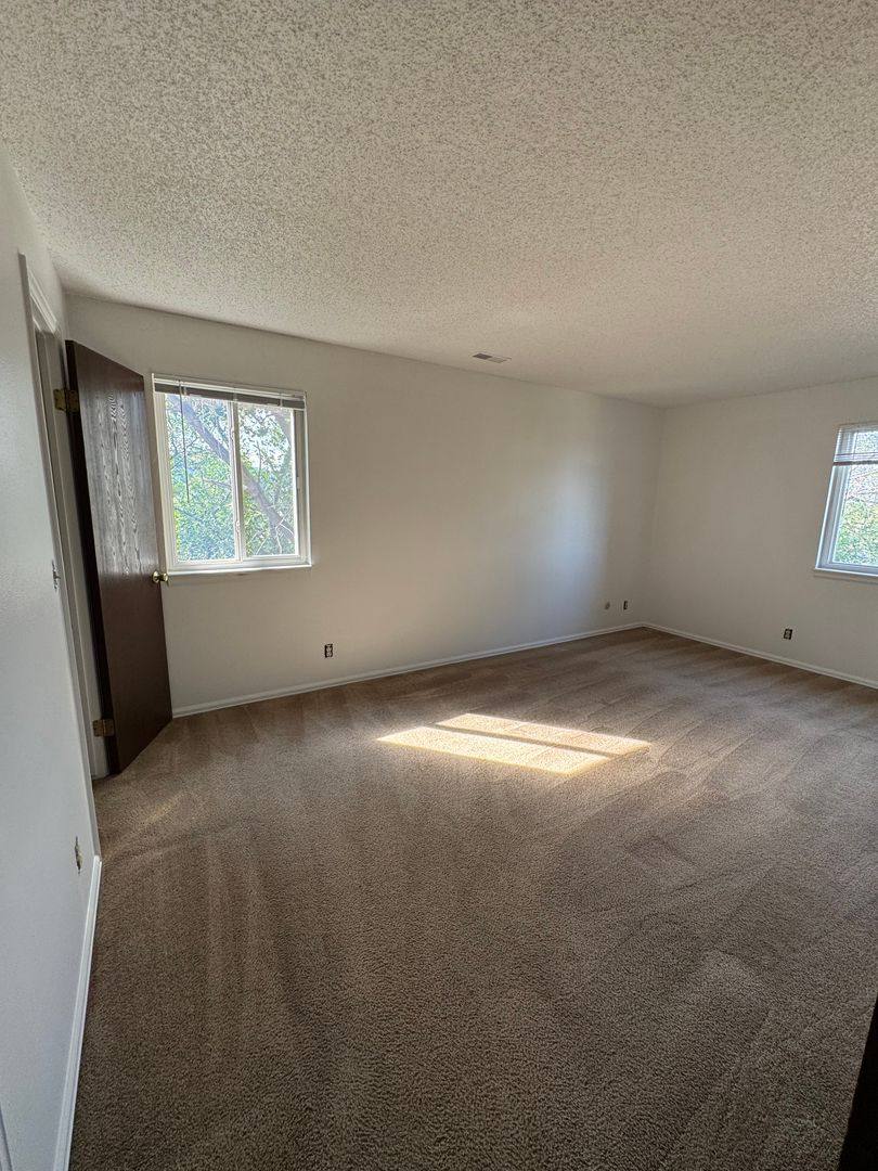 Condo for rent at 814 Tenderfoot Hill Rd, Colorado Springs, CO 80906