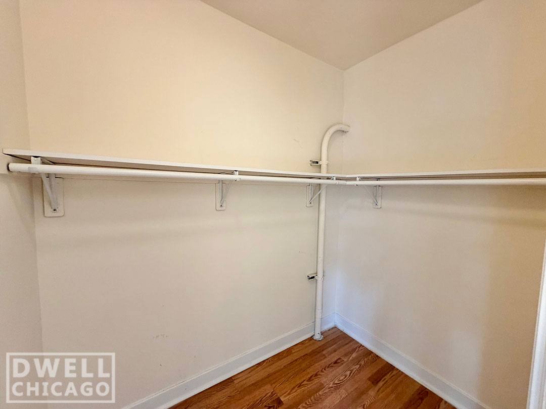 House for rent at 2536 N Sawyer Ave #206, Chicago, IL 60647