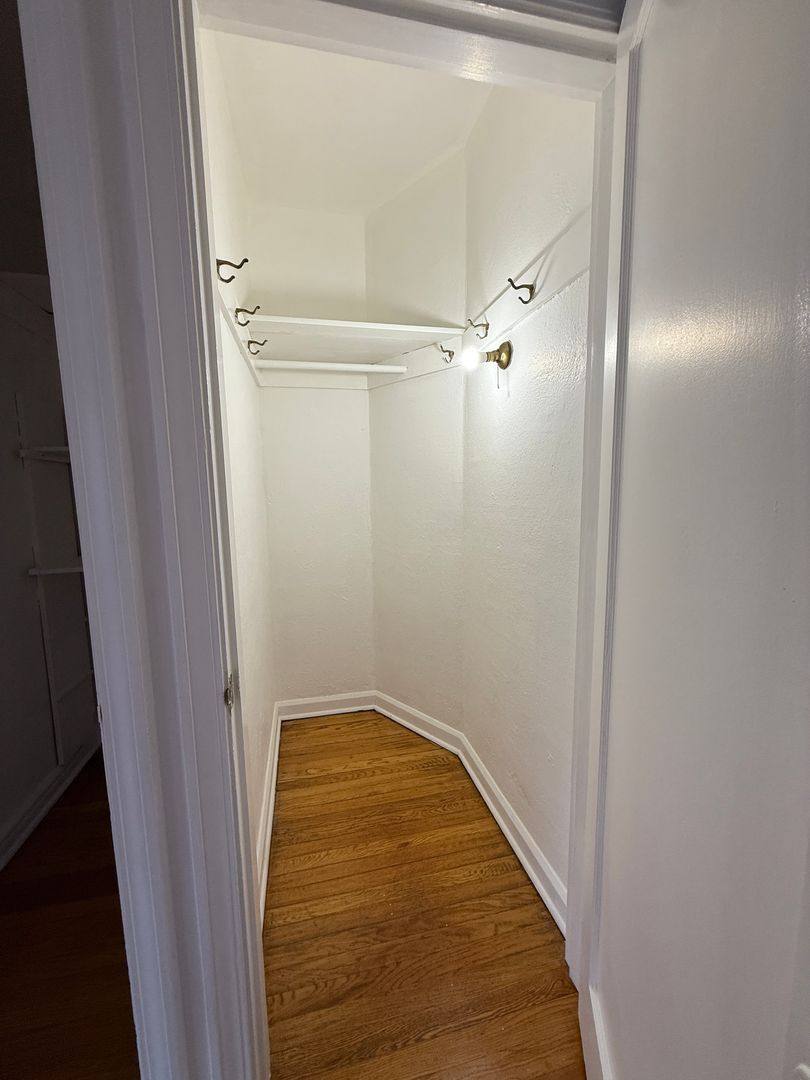 Apartment for rent at 2486 NW Westover, Portland, OR 97210