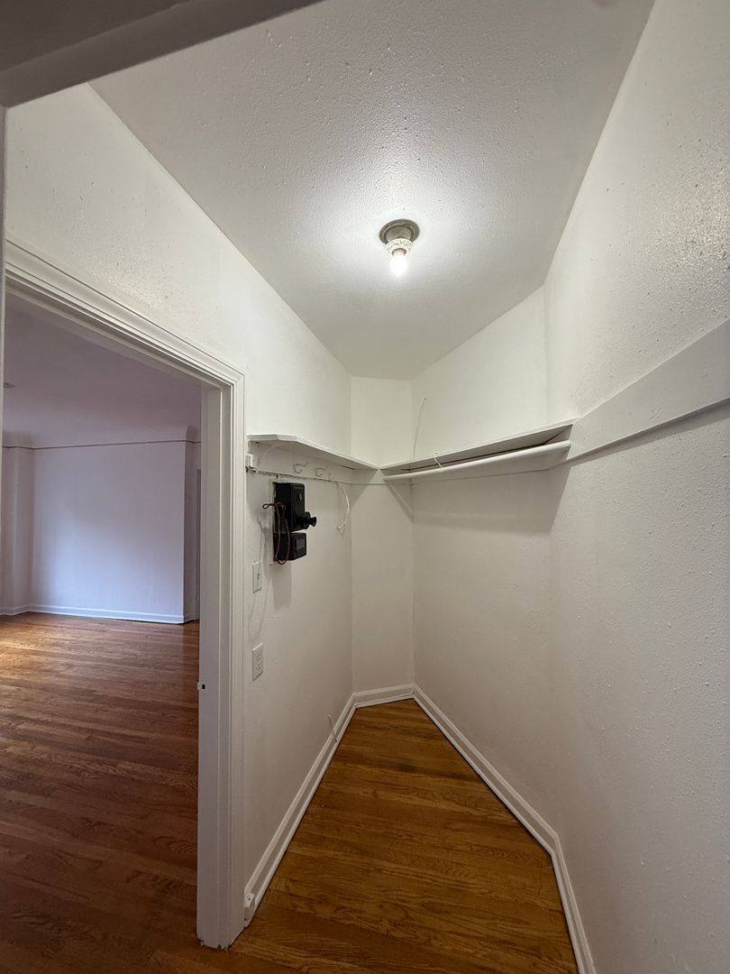 Apartment for rent at 2486 NW Westover, Portland, OR 97210