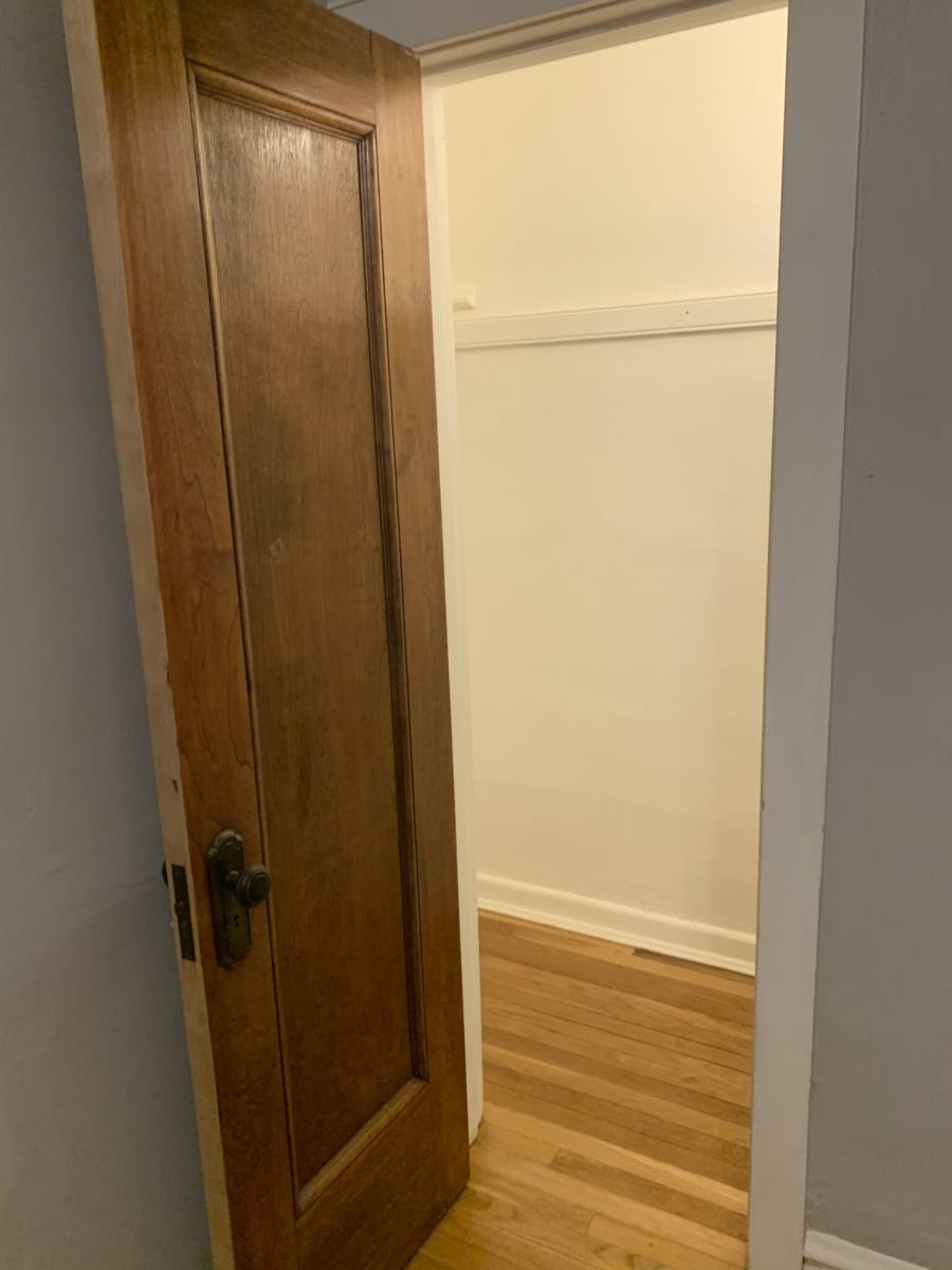 Apartment for rent at 5352 N Winthrop Ave - 2nd, Chicago, IL 60640