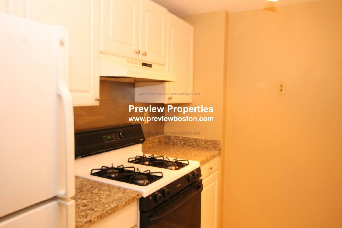 Apartment for rent at 15 N Beacon St #703, Allston, MA 02134