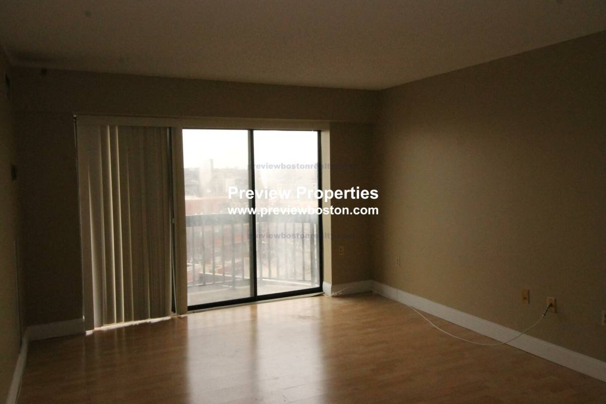 Apartment for rent at 15 N Beacon St #703, Allston, MA 02134