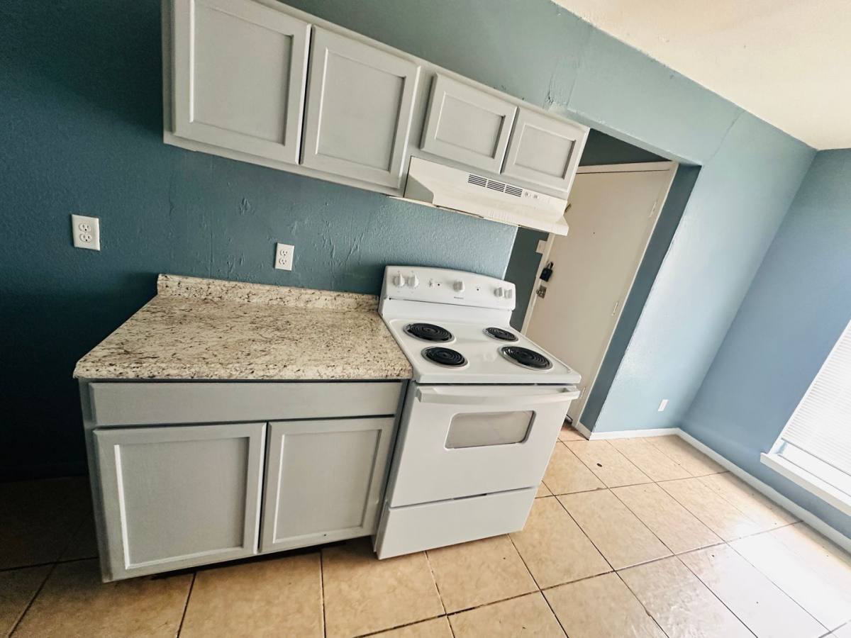 Apartment for rent at 407 W Ave E, Killeen, TX 76541