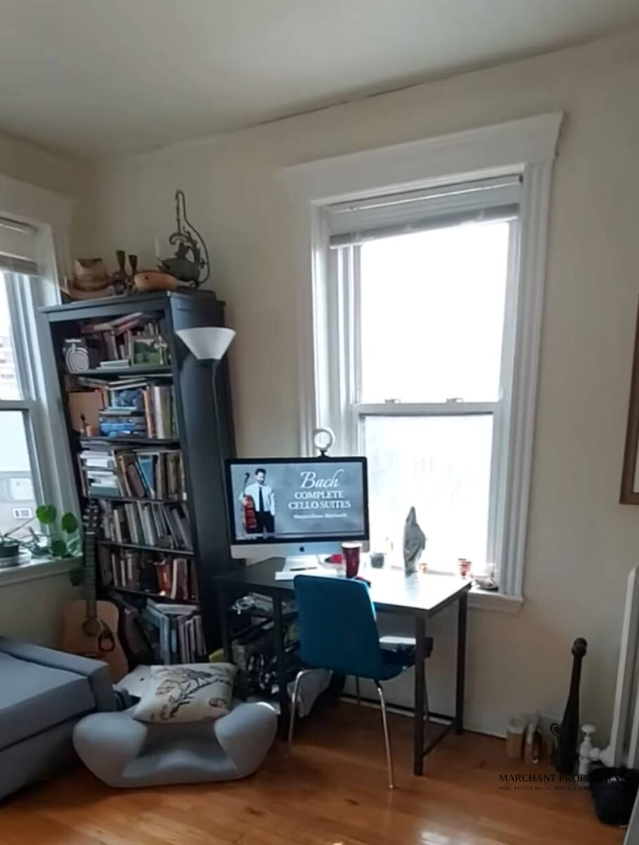 Apartment for rent at 364 Riverway #26, Boston, MA 02115