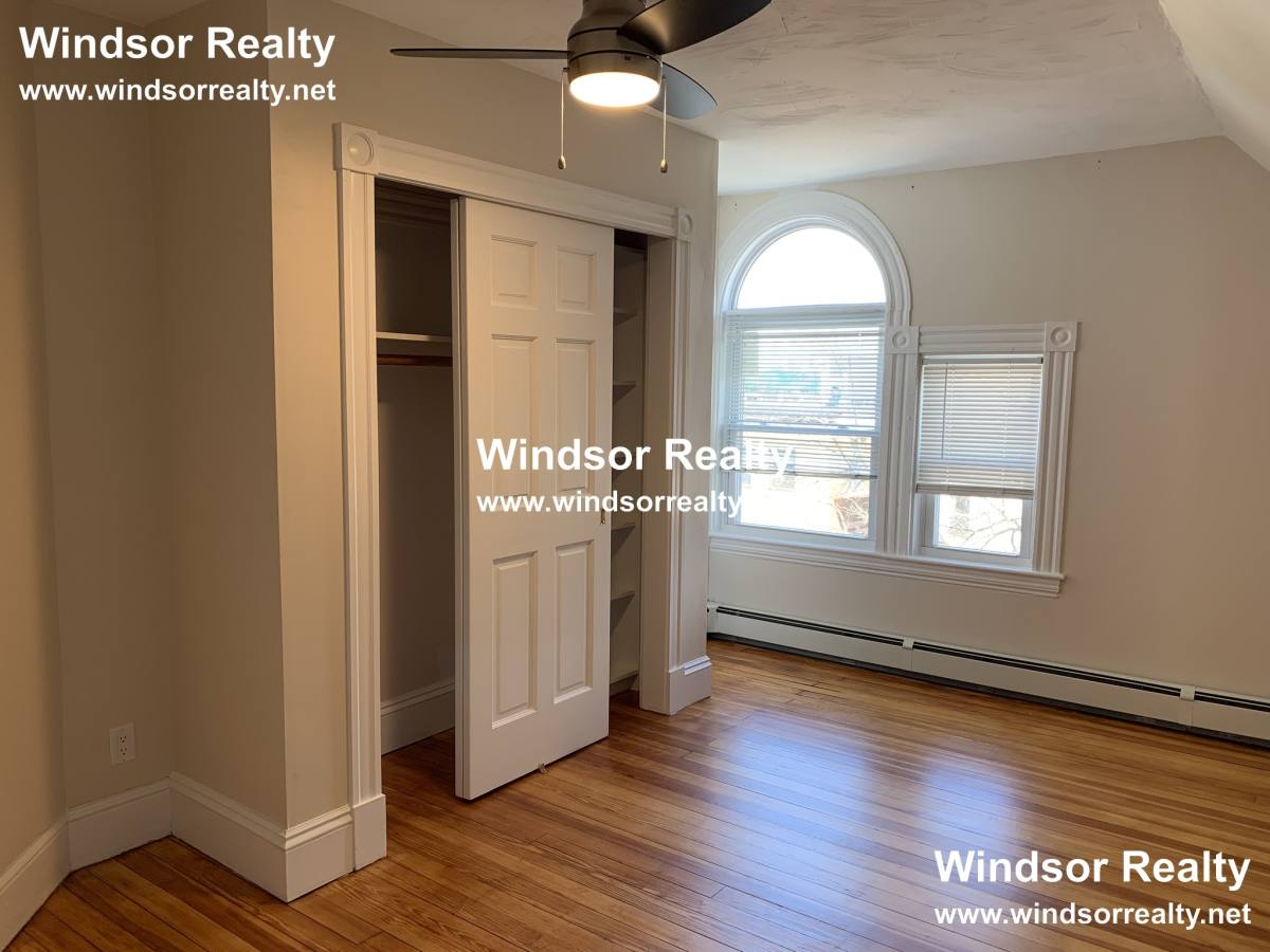 Apartment for rent at 258 Highland Ave #3, Somerville, MA 02143