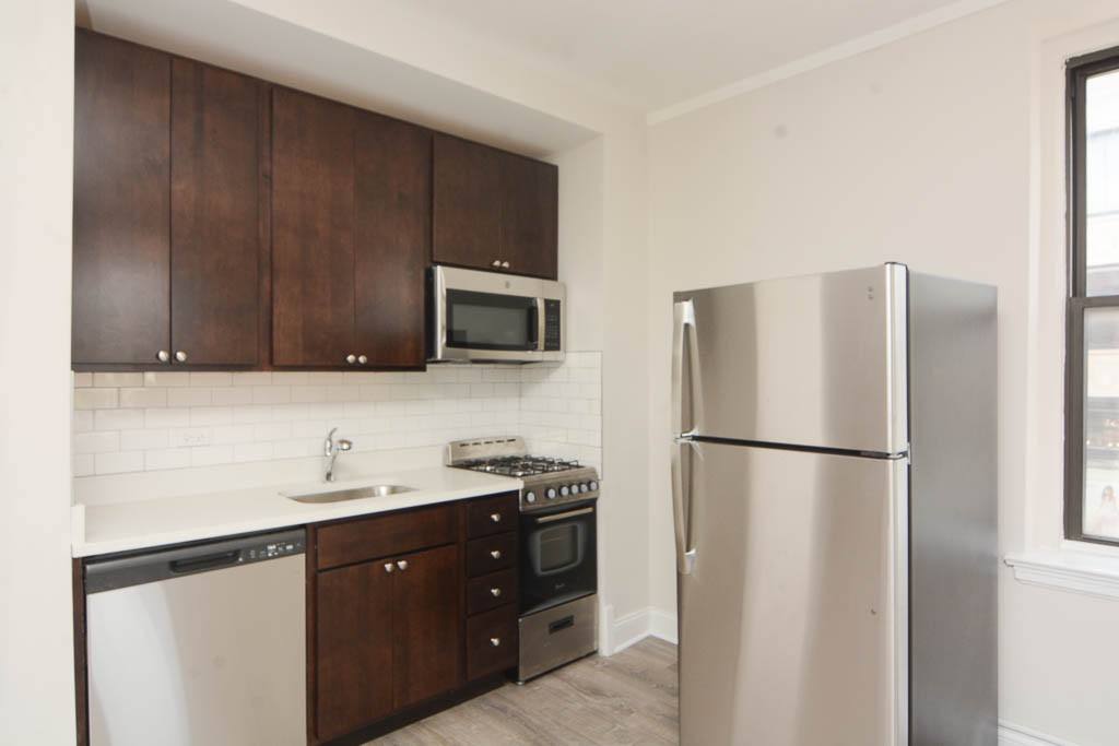 Apartment for rent at 3335 Diversey #301-A, Chicago, IL 60647