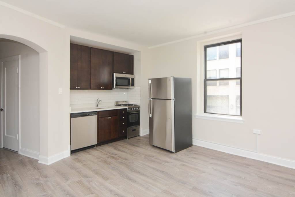 Apartment for rent at 3335 Diversey #301-A, Chicago, IL 60647