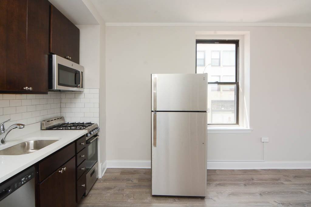 Apartment for rent at 3335 Diversey #301-A, Chicago, IL 60647