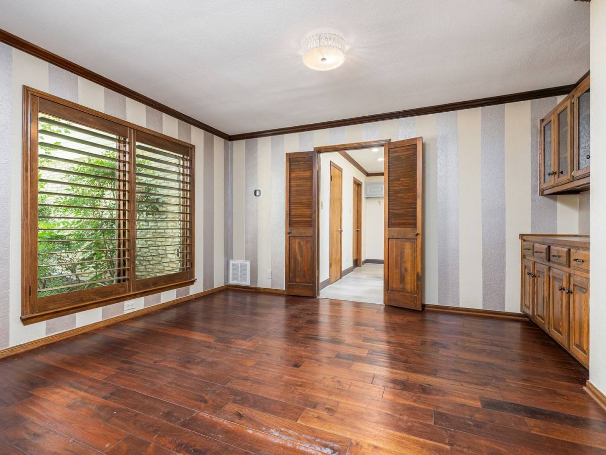 House for rent at 9900 Winding Oak Circle, Austin, TX 78750