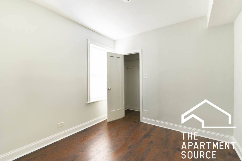 Apartment for rent at 4876 W Armitage Ave #1R, Chicago, IL 60639