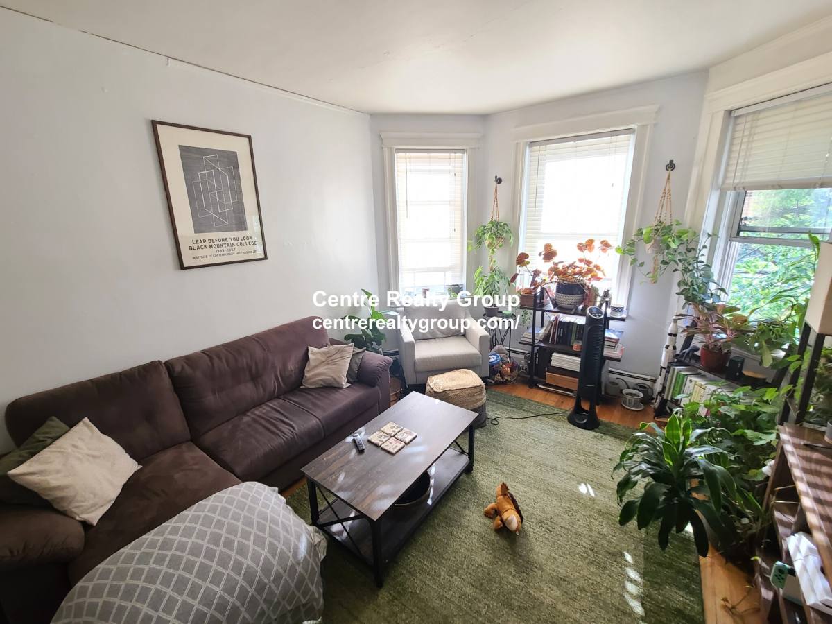Apartment for rent at 1840 Commonwealth #17, Brighton, MA 02135