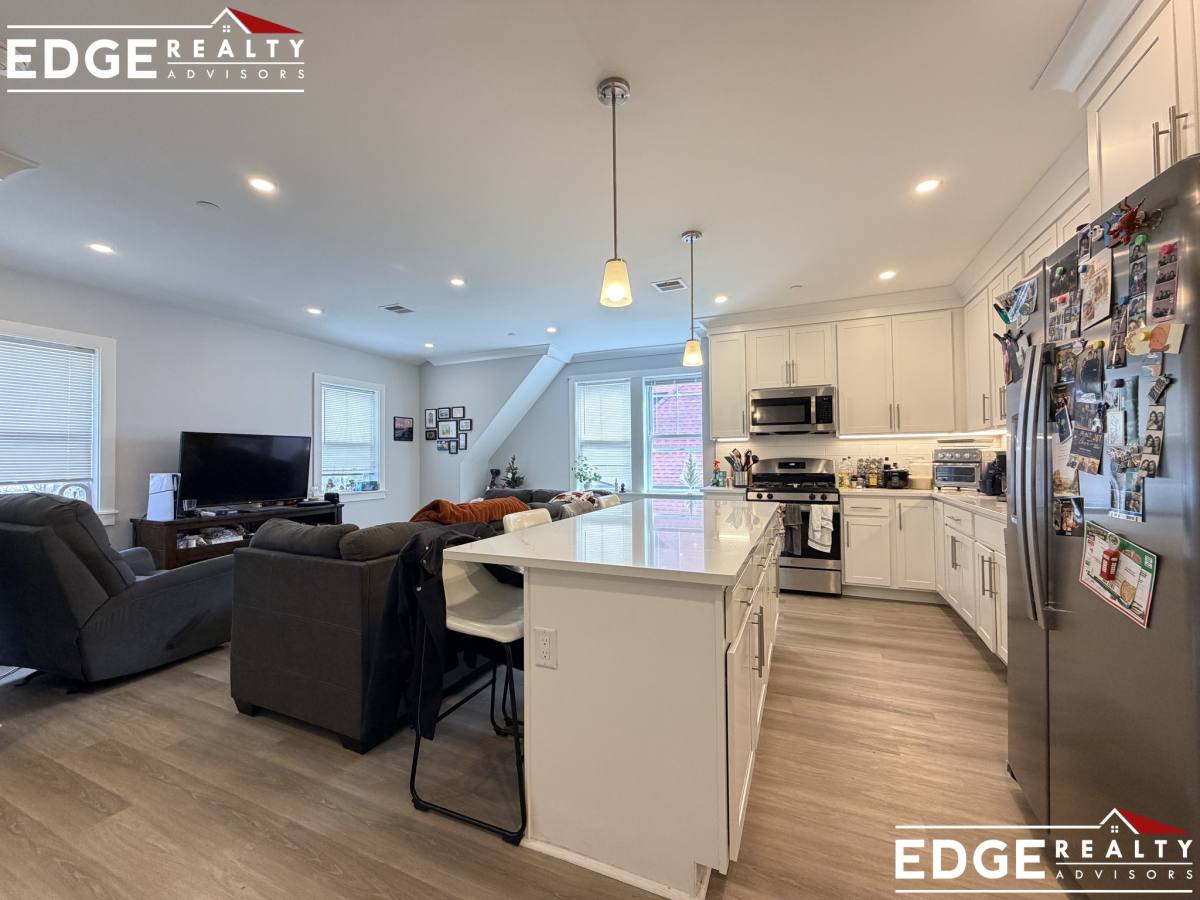 Apartment for rent at 80 N Beacon St #6, Allston, MA 02134