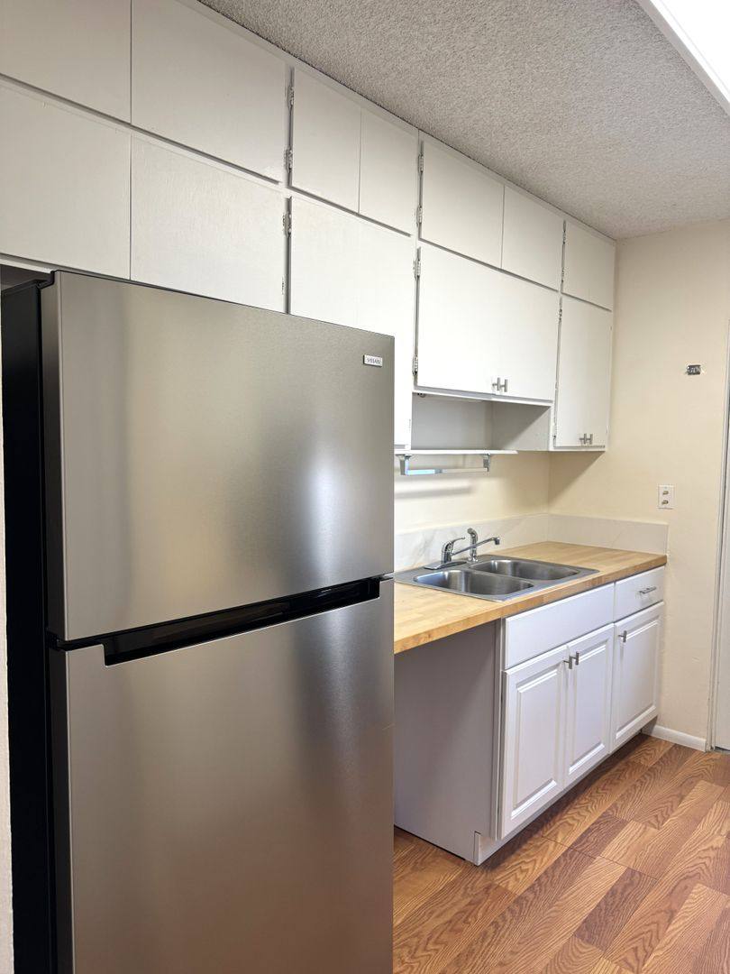 Townhouse for rent at 214 Koko Isle Circle, Honolulu, HI 96825