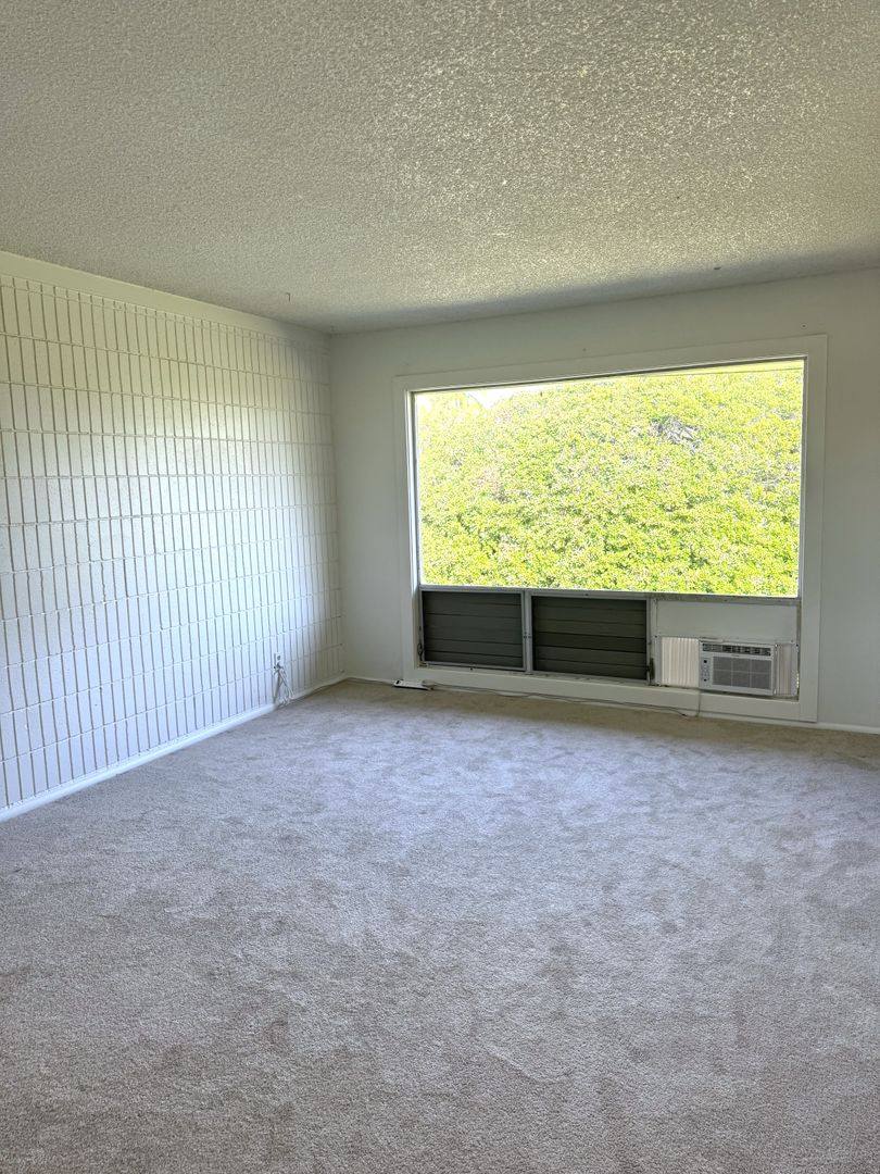 Townhouse for rent at 214 Koko Isle Circle, Honolulu, HI 96825