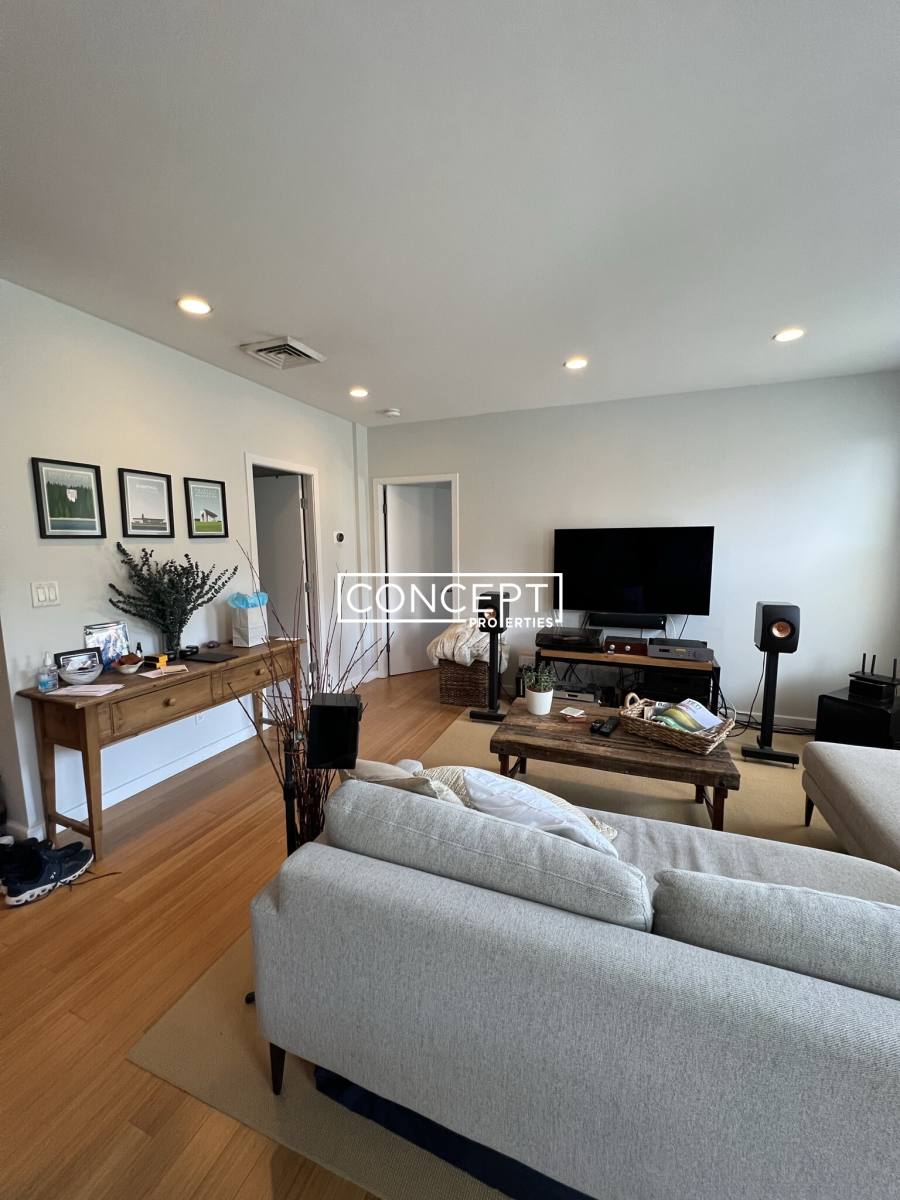 Apartment for rent at 1661 Washington St #302, Boston, MA 02118