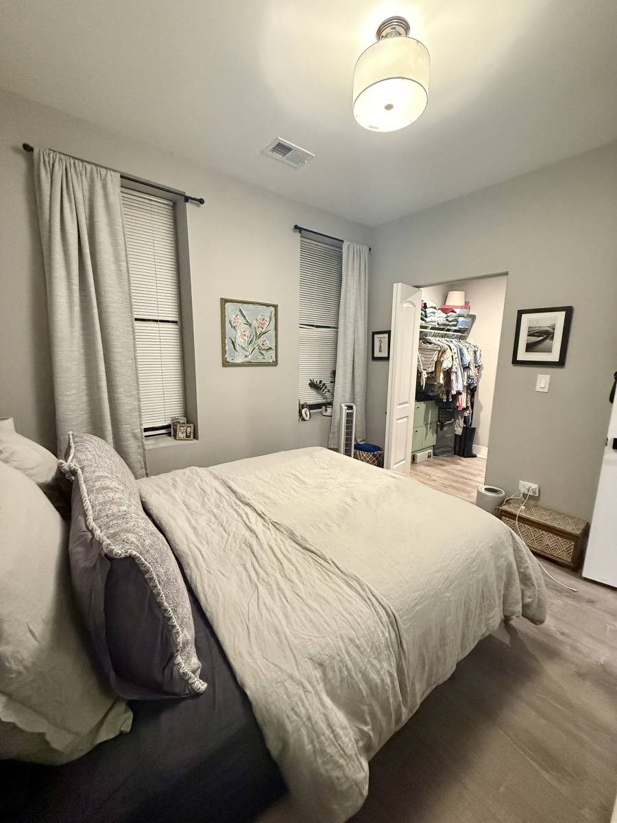 Apartment for rent at 1345 N Bosworth Ave #1F, Chicago, IL 60642
