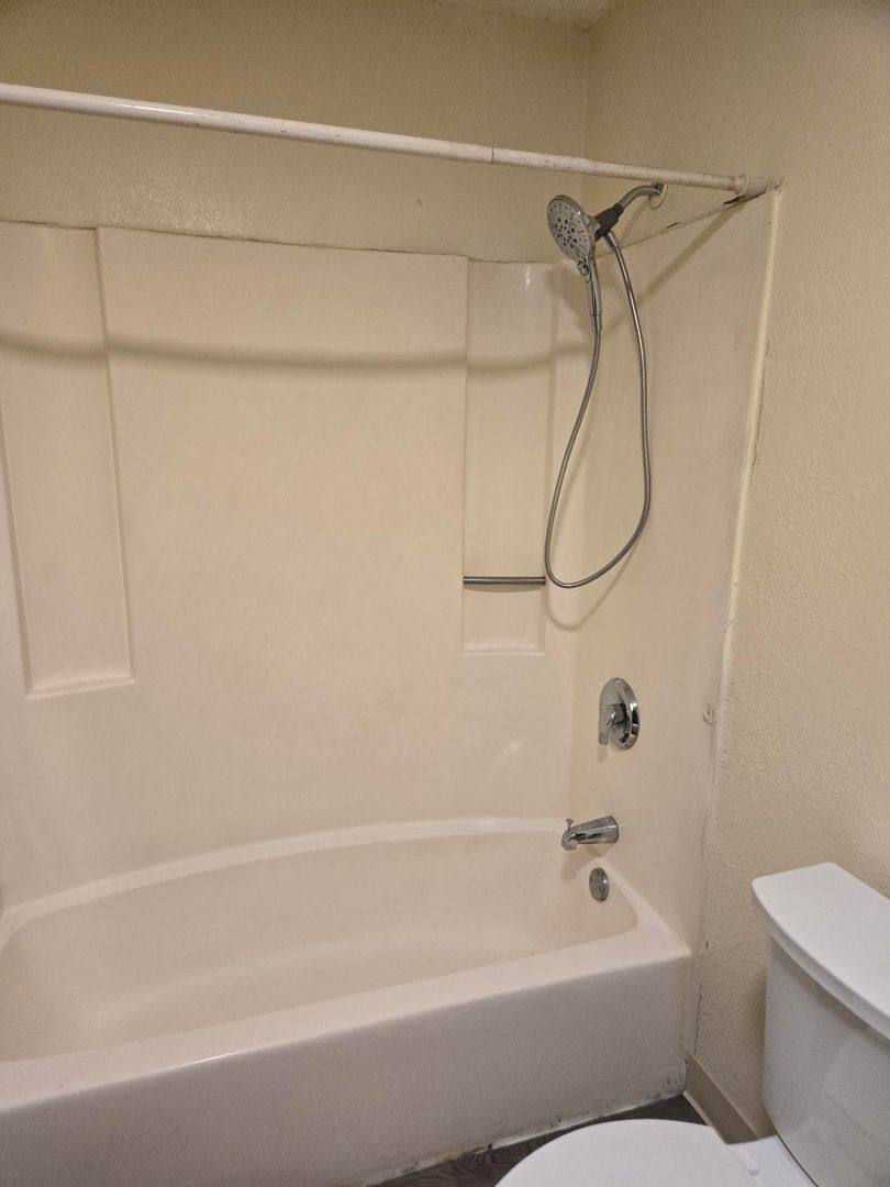 Apartment for rent at 11755 191st 1 2 Ave NW, Elk River, MN 55330