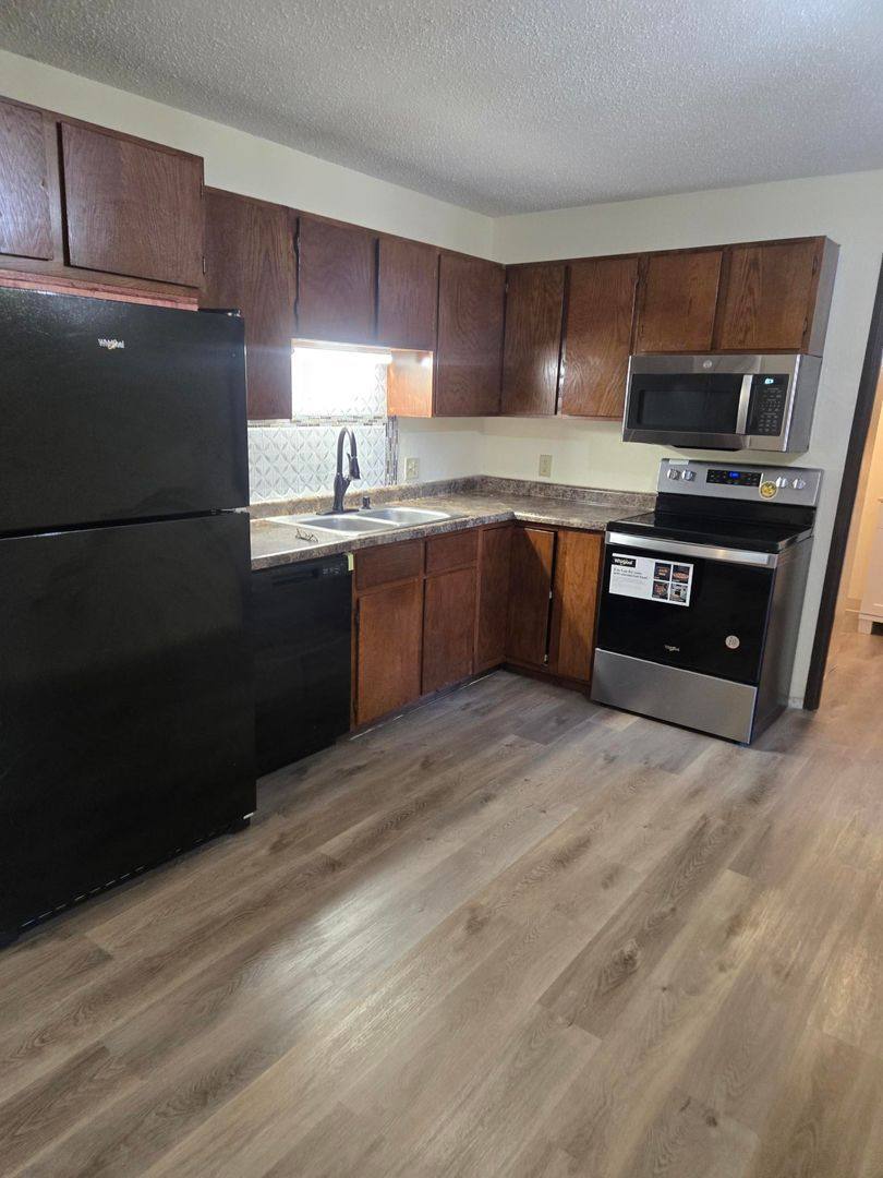 Apartment for rent at 11755 191st 1 2 Ave NW, Elk River, MN 55330